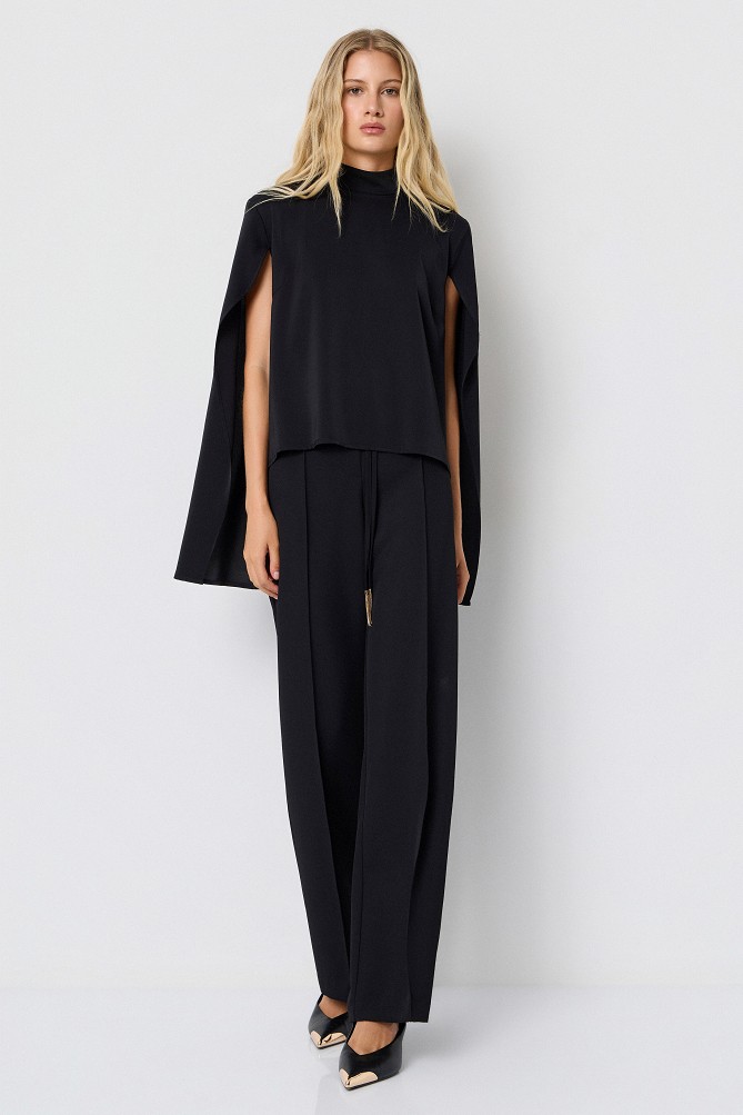 Fabric trousers with a tie drawstring waist