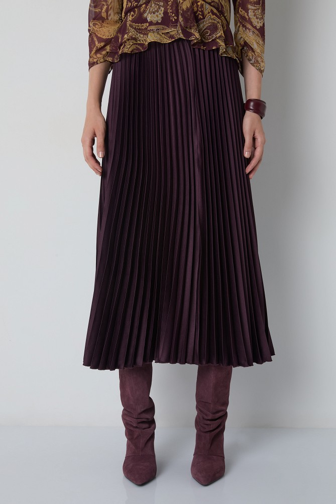Midi pleated skirt