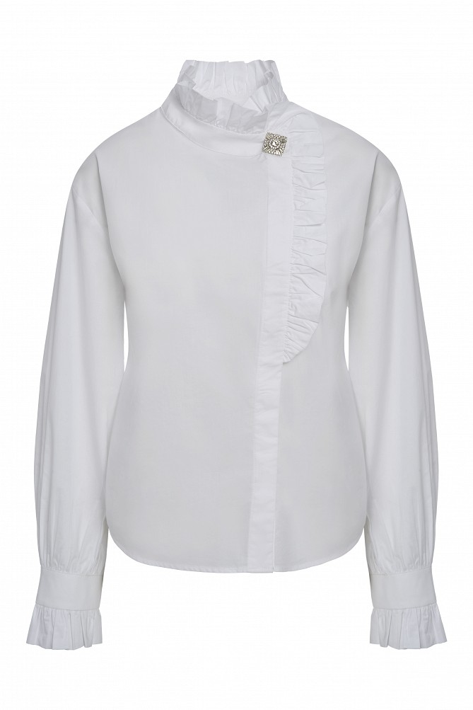 Shirt with ruffle detailing and jewel button