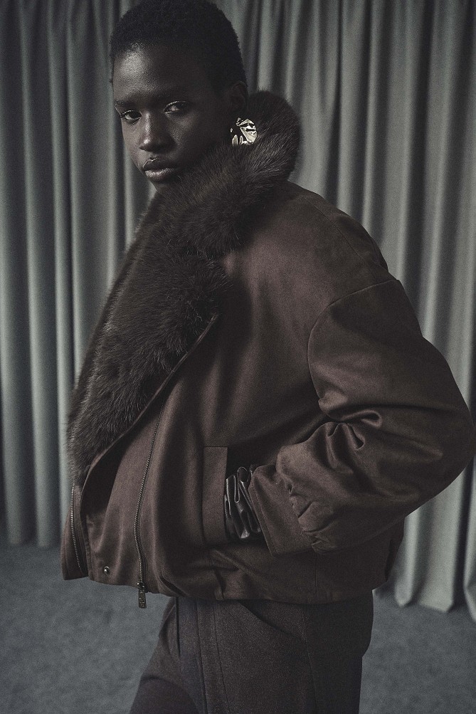Suede jacket with faux fur