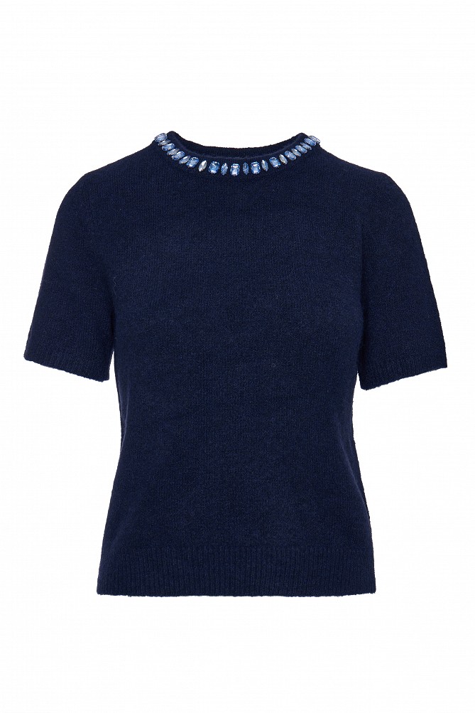 Sweater with decorative stones