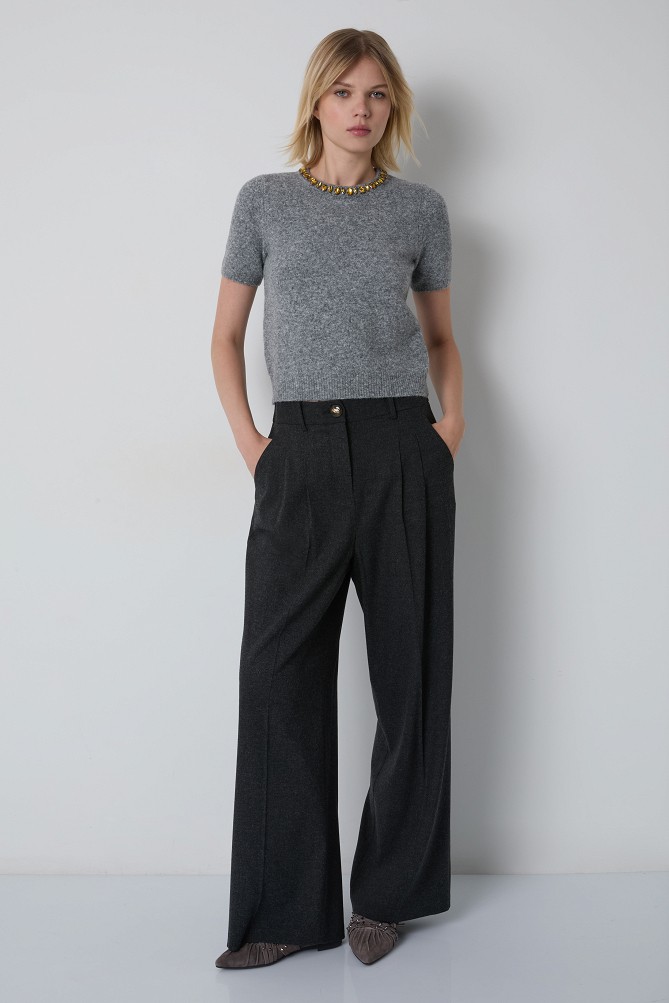 Sweater with decorative stones