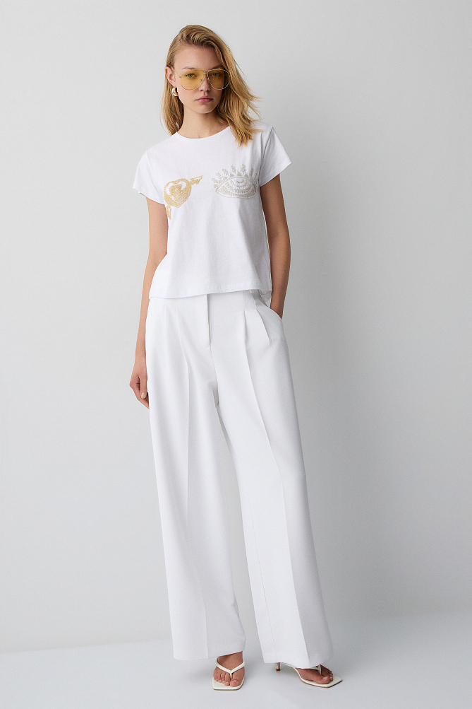 Tricou cu pietricele decorative