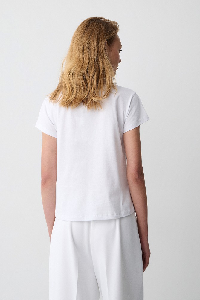 Tricou cu pietricele decorative