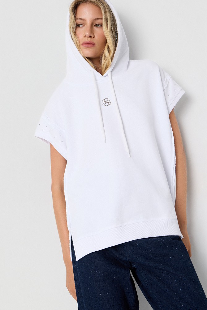 Sudadera con detalles decorativos