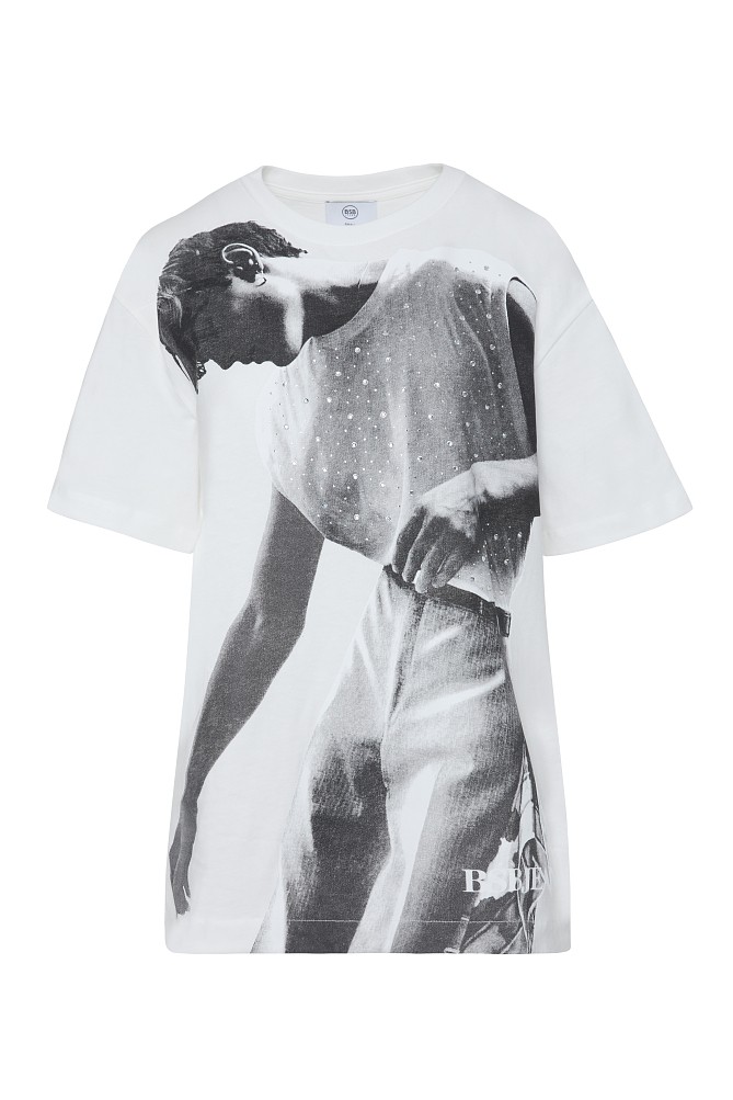 Camisa oversize estampada con pedrería
