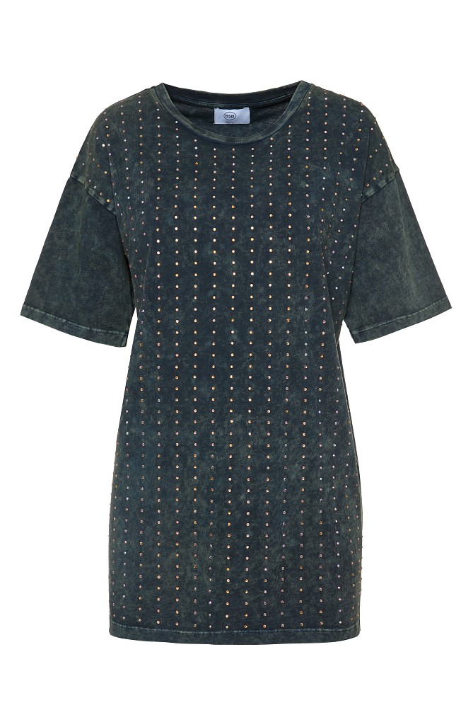 Camiseta larga con adornos de pedrería
