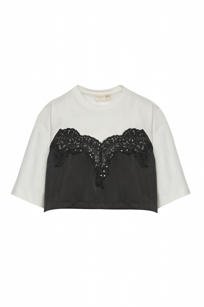 Short-sleeve crop top with mixed fabrics