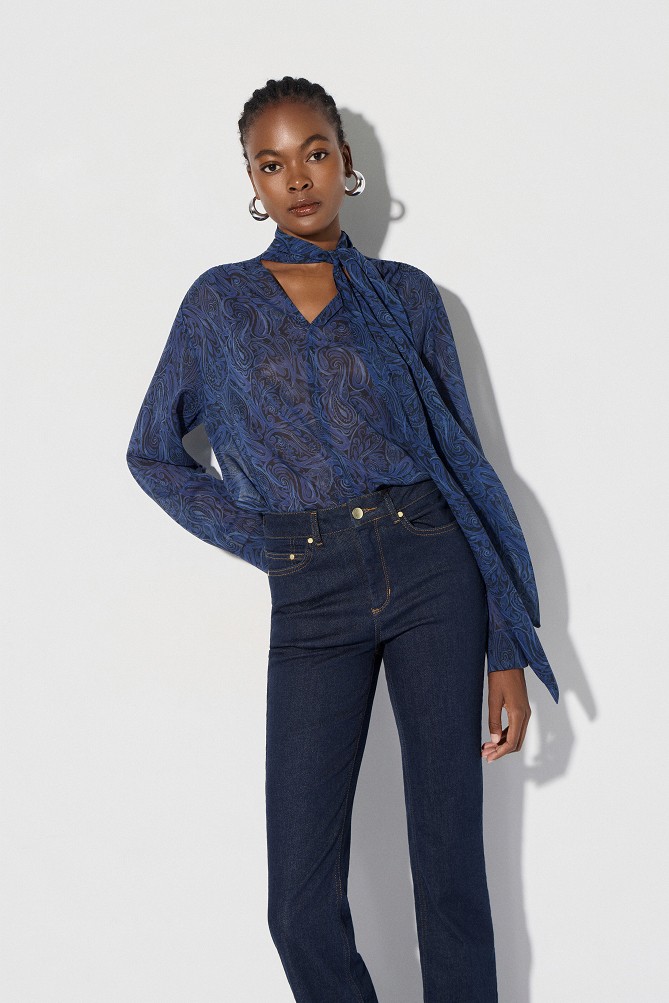 Printed blouse with scarf