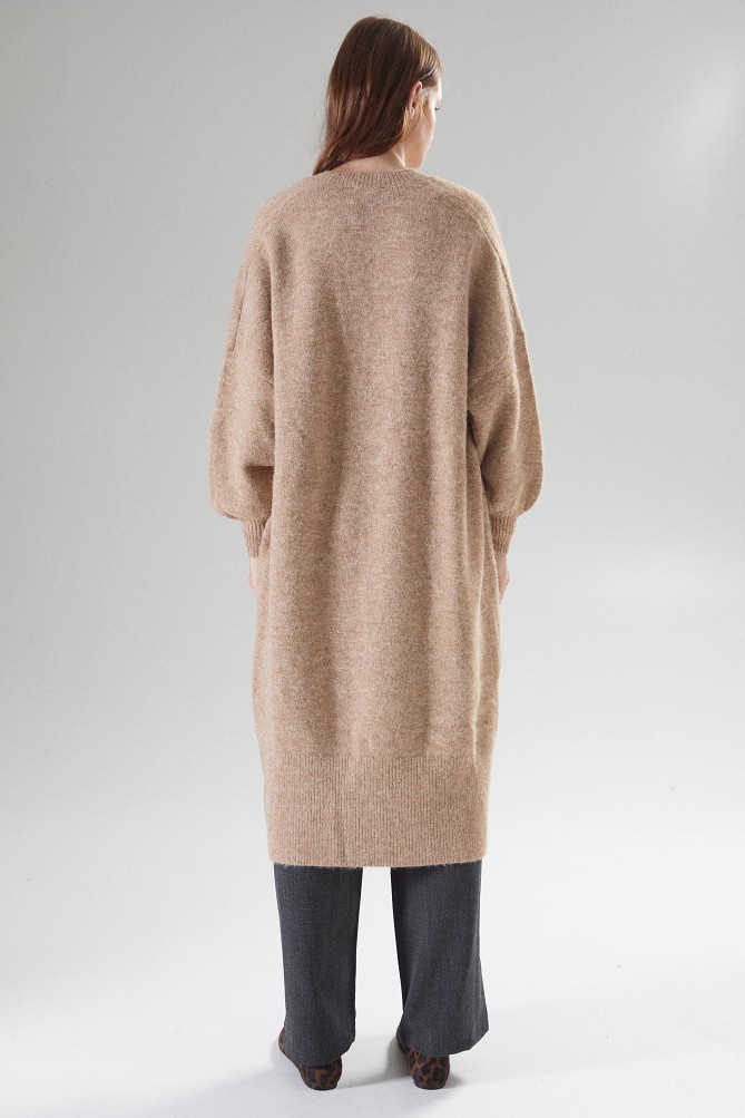 Maxi knitted cardigan