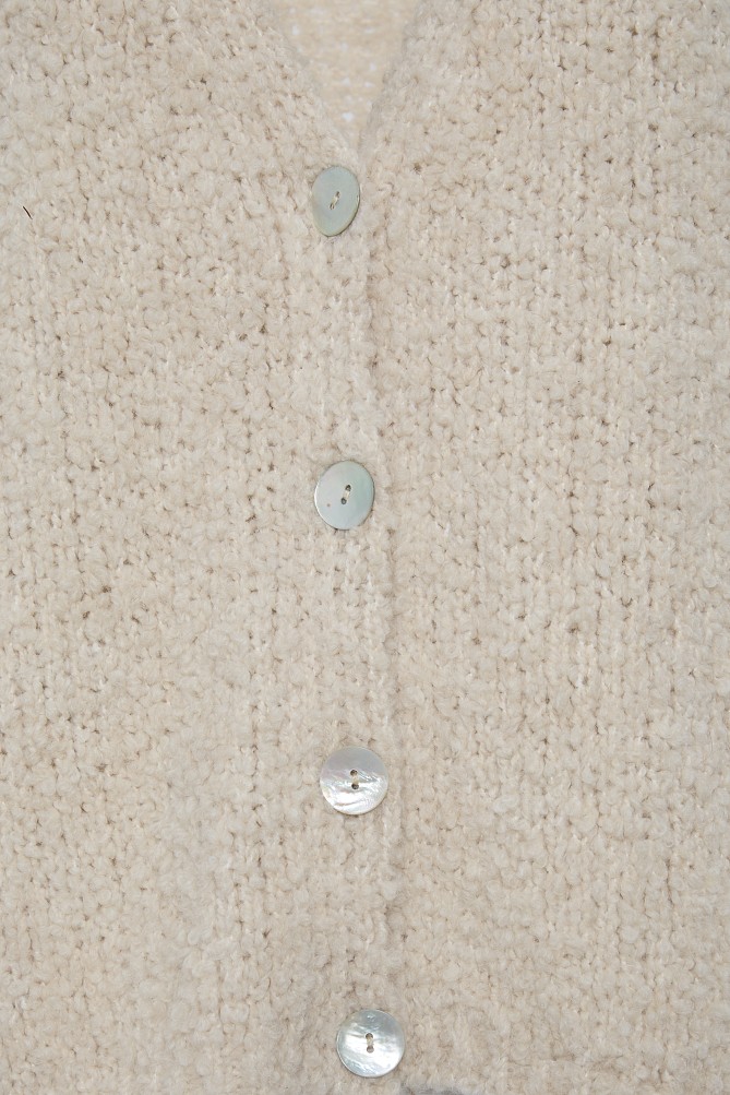 Knitted sleeveless cardigan