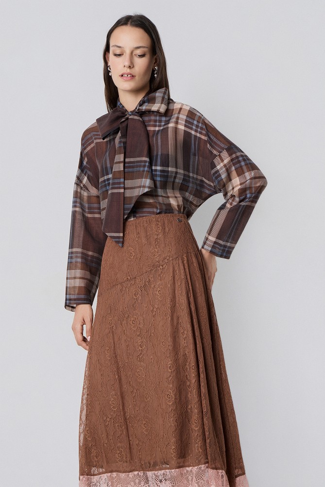 Checked shirt with a bow-tie neck