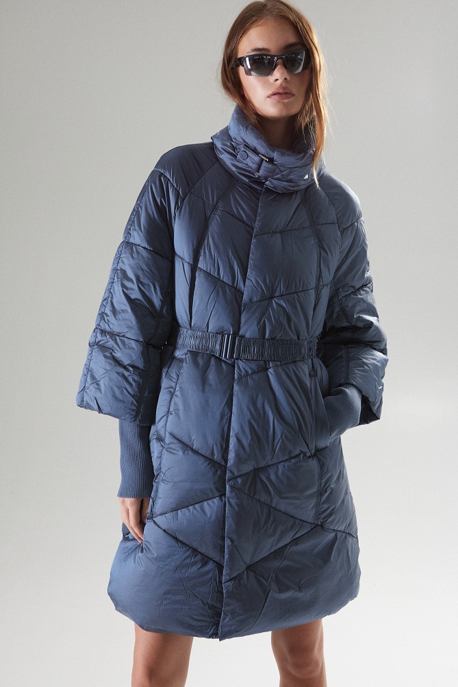 Long quilted jacket