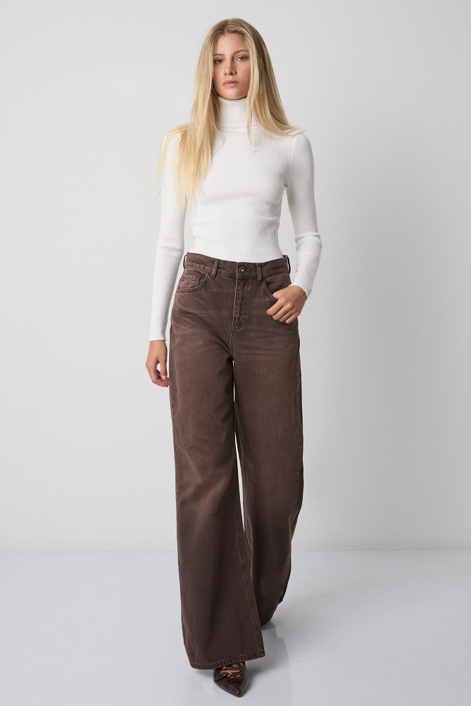Basic ribbed turtleneck sweater