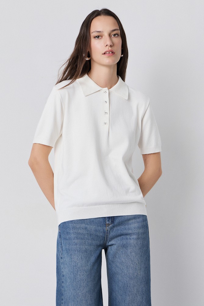 Sweater with jewel buttons