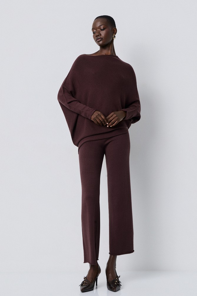 Asymmetric knitted sweater