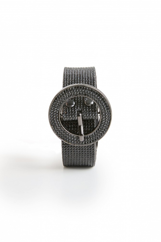 Rhinestone belt with a round buckle