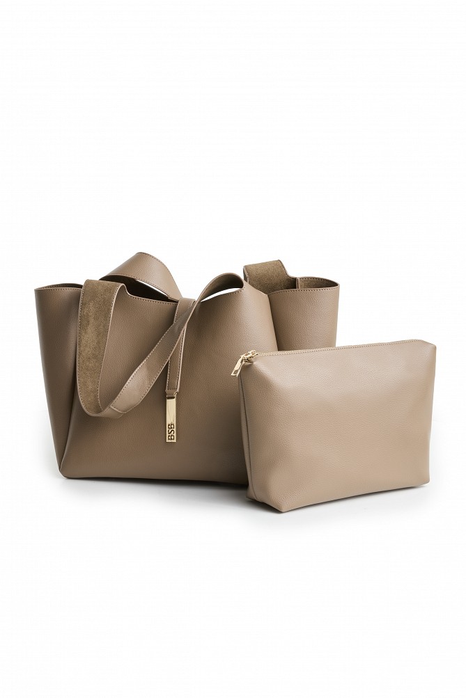 Shopper bag with a gold-tone buckle