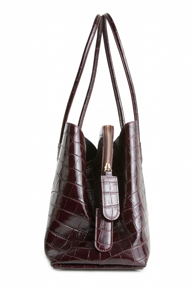 Shoulder bag with glossy croc-effect finish