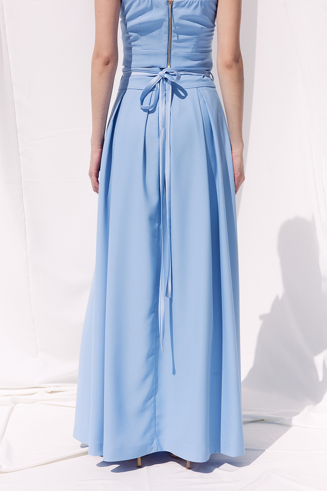 Maxi flared skirt with satin finish - Gold label