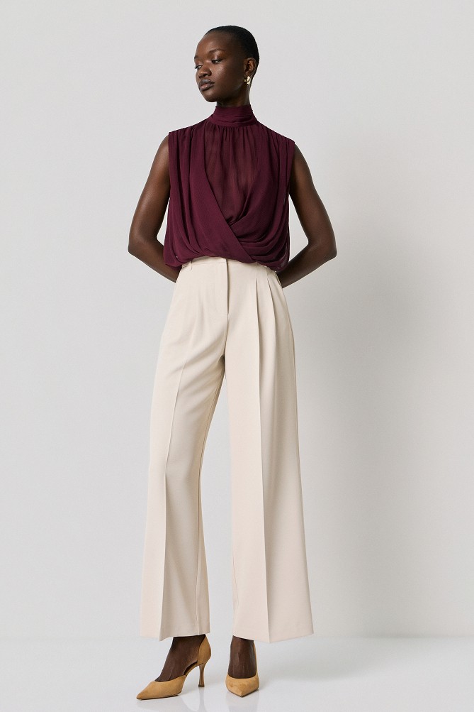 Sleeveless wrap top