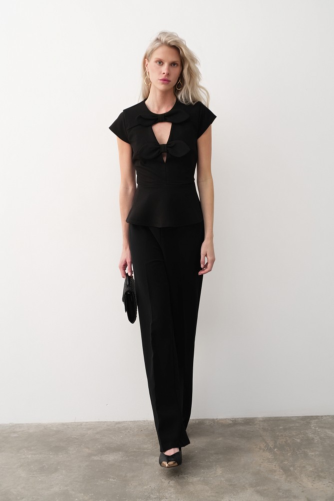 Crepe blouse with bows