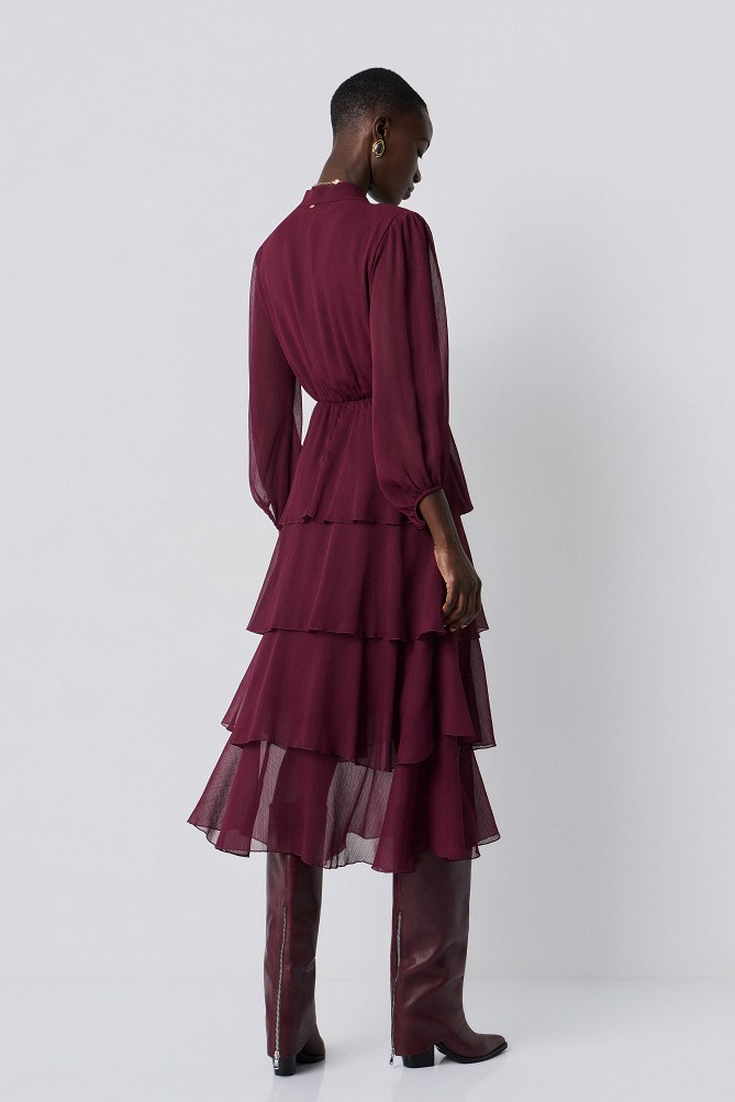 Midi dress with ruffles