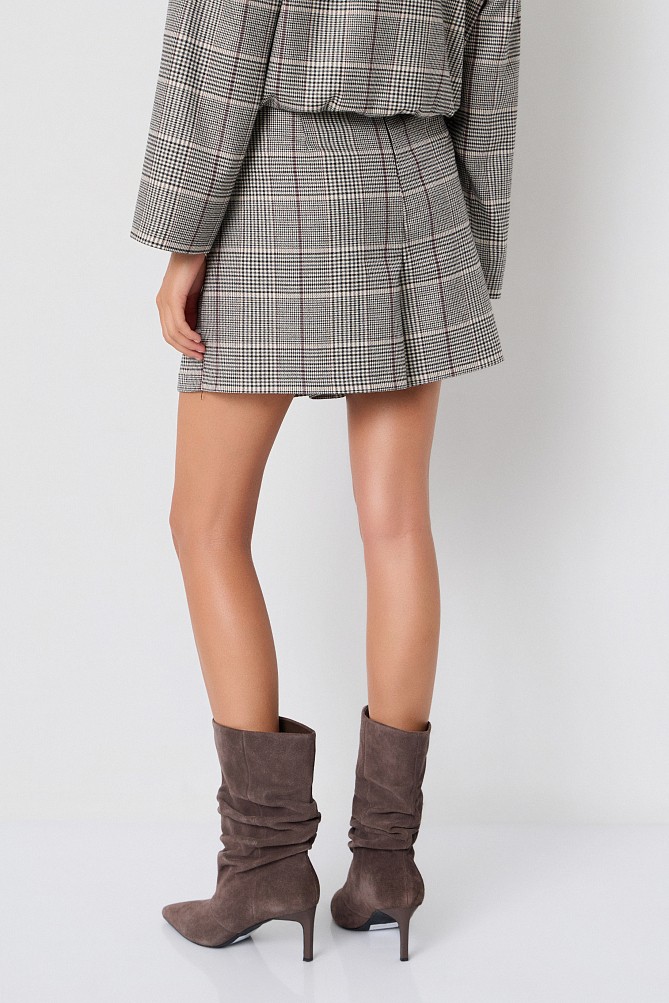 Plaid skort with a front slit