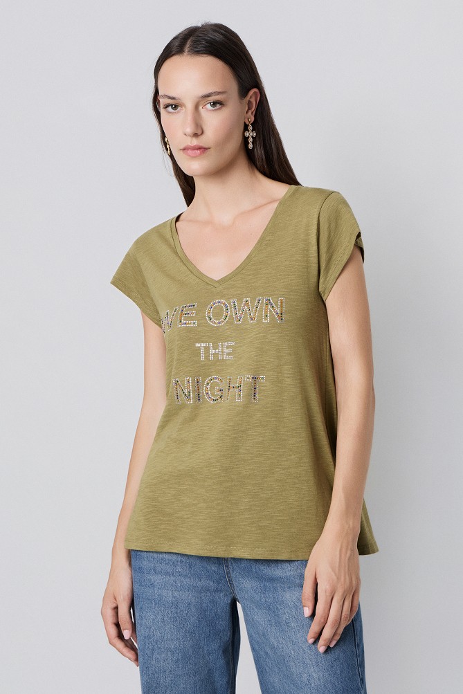 V-neck T-shirt with a printed design