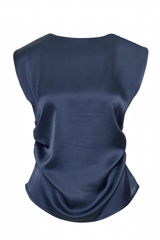 Sleeveless satin blouse with a crinkle effect - Gold label