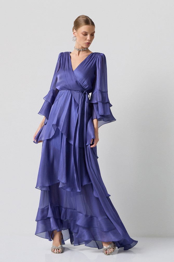 Maxi dress with ruffles - Gold label