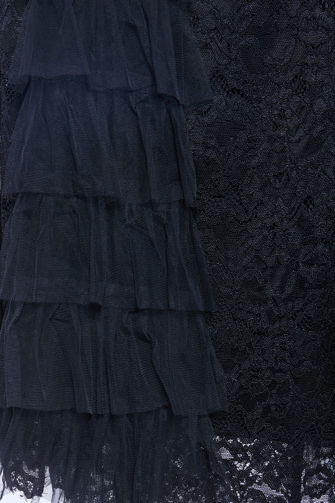 Maxi skirt with lace and tulle