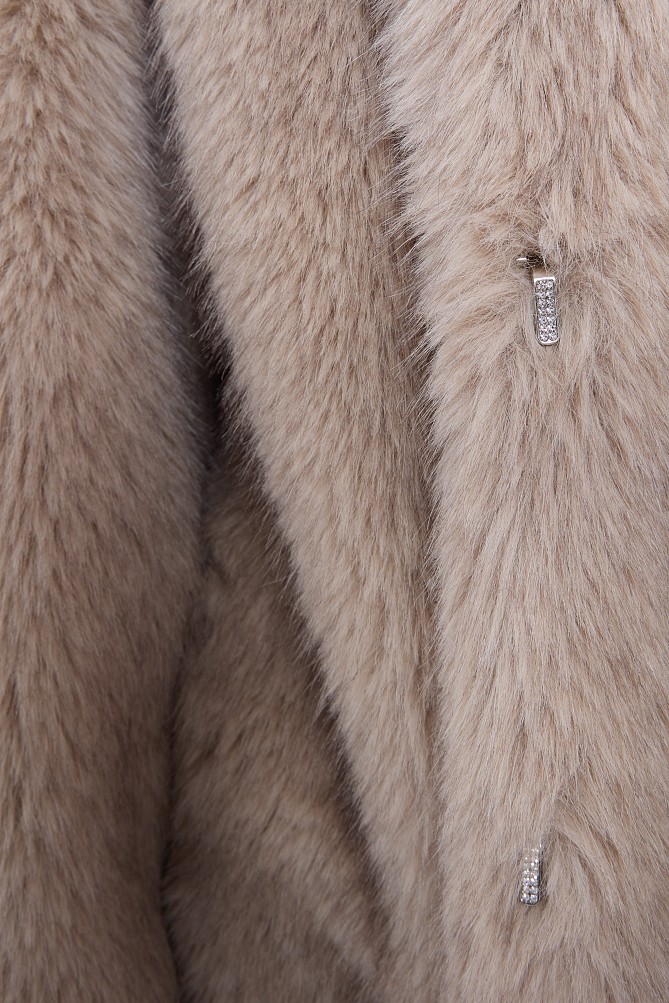 Κοντή συνθετική γούνα