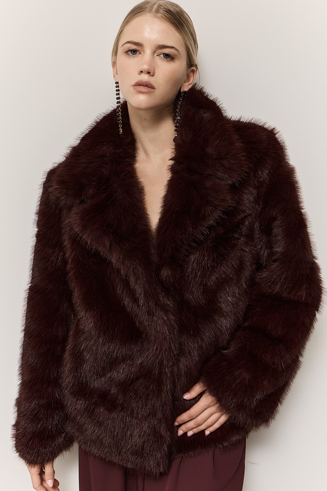 Faux fur with collar