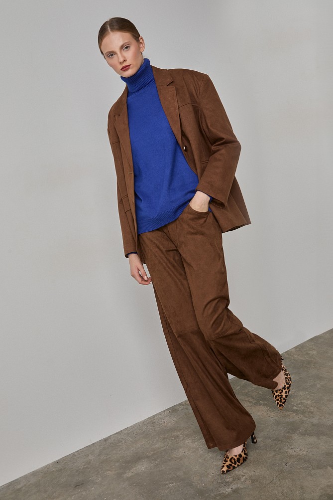 Oversized sweater with turtleneck