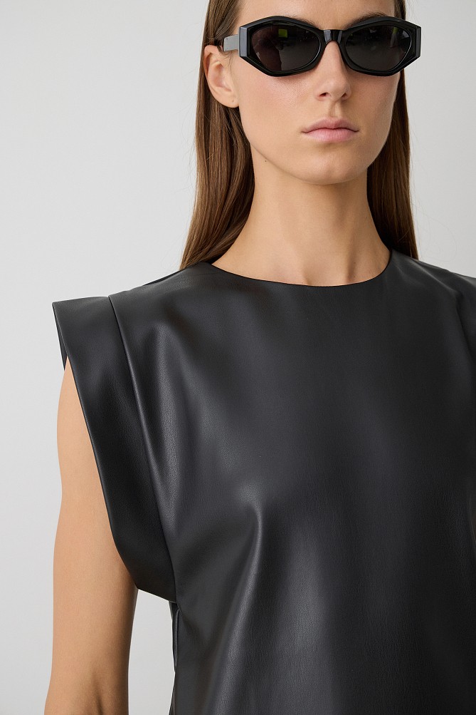 Midi sleeveless leather look dress