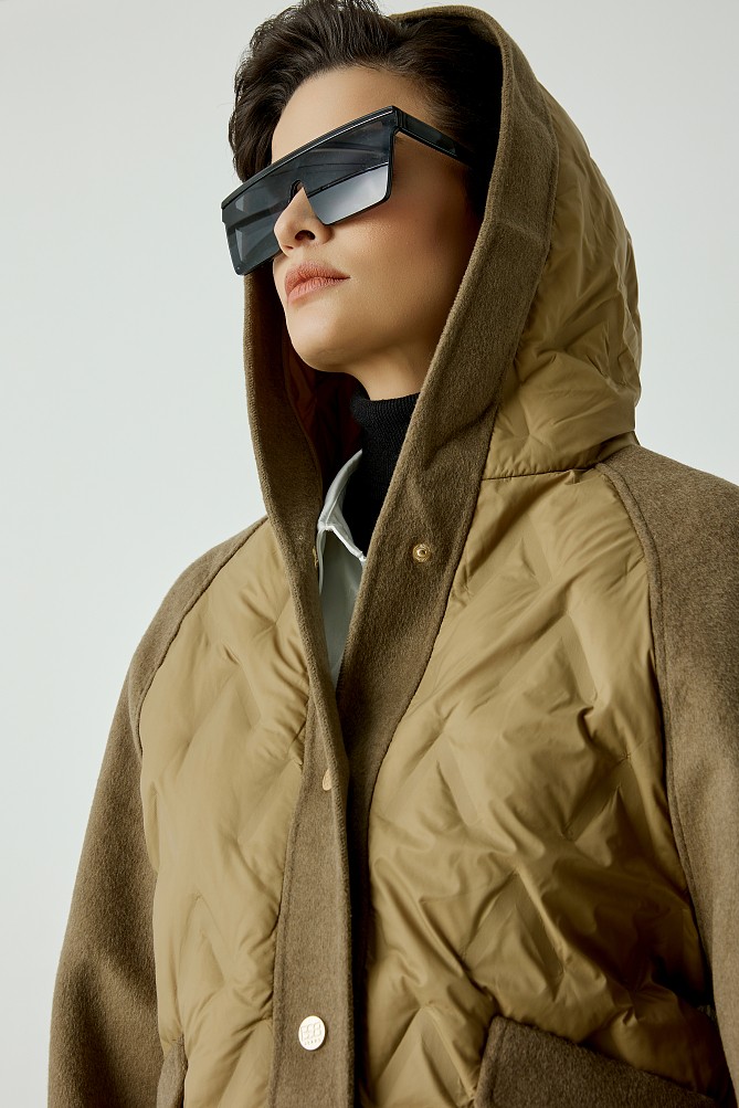 Μπουφάν με συνδυασμό υφασμάτων