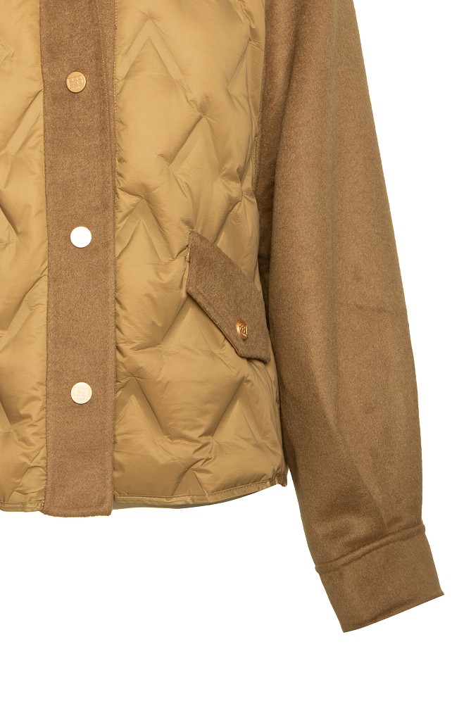 Μπουφάν με συνδυασμό υφασμάτων