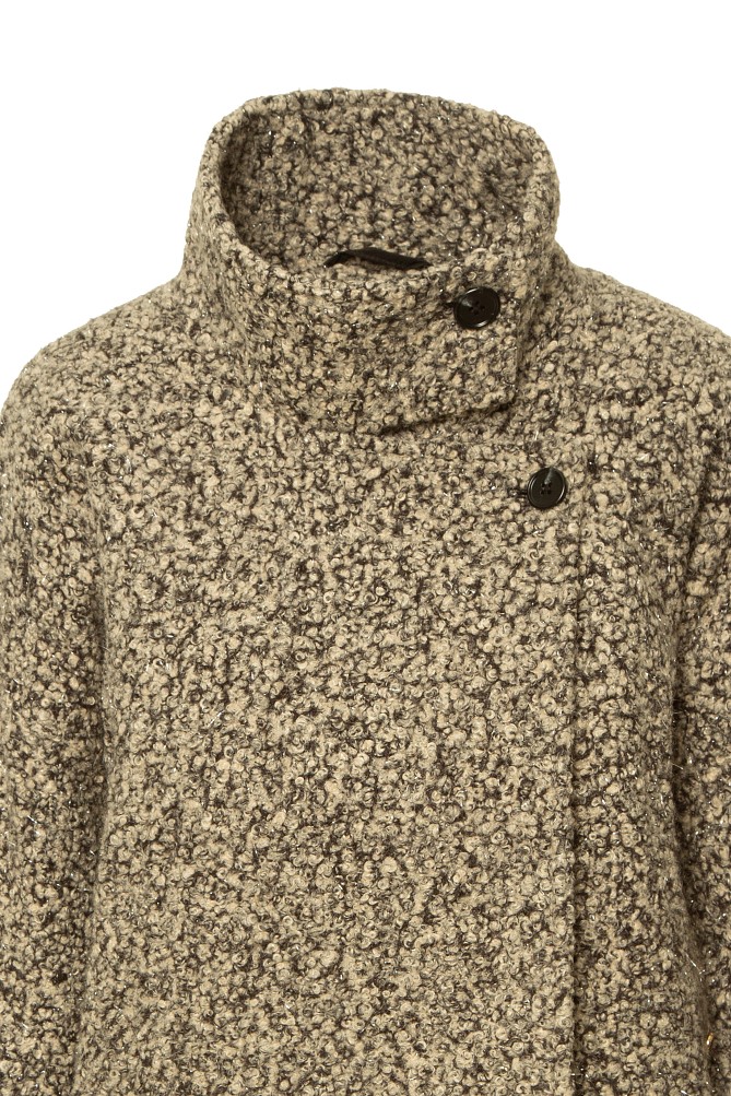Shortline boucle coat with collar