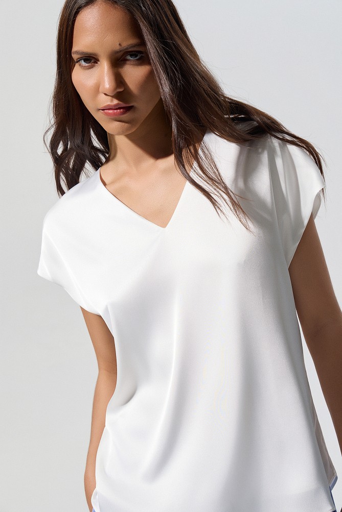 Σατέν V-neck μπλούζα