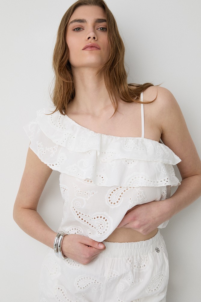 Broderie crop top with one shoulder and ruffles