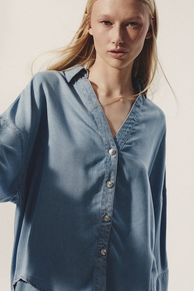 Shirt with 3/4 sleeves