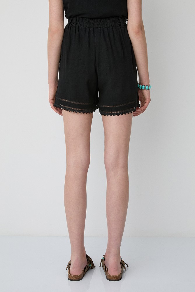 High-waisted shorts with cut-work details