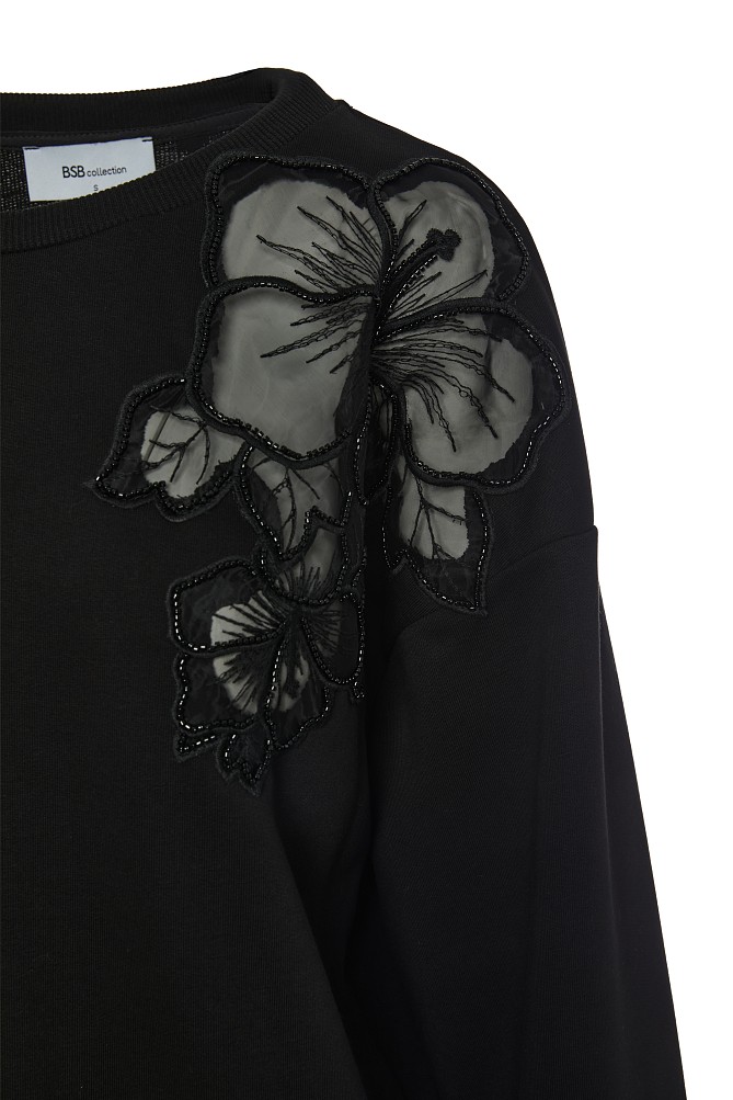 Sweatshirt with motive