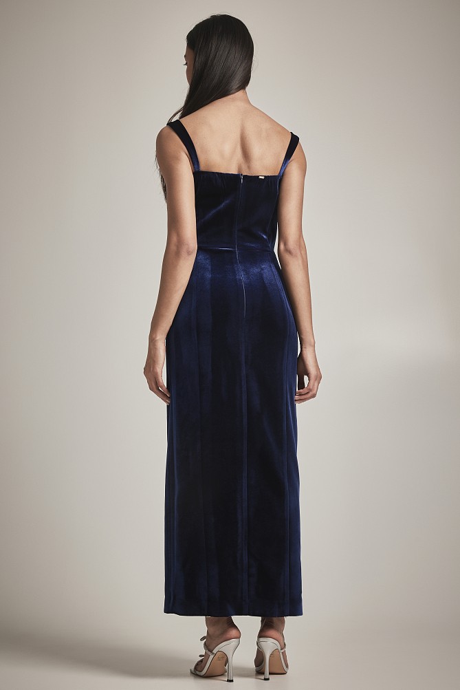 Midi velvet dress with slit