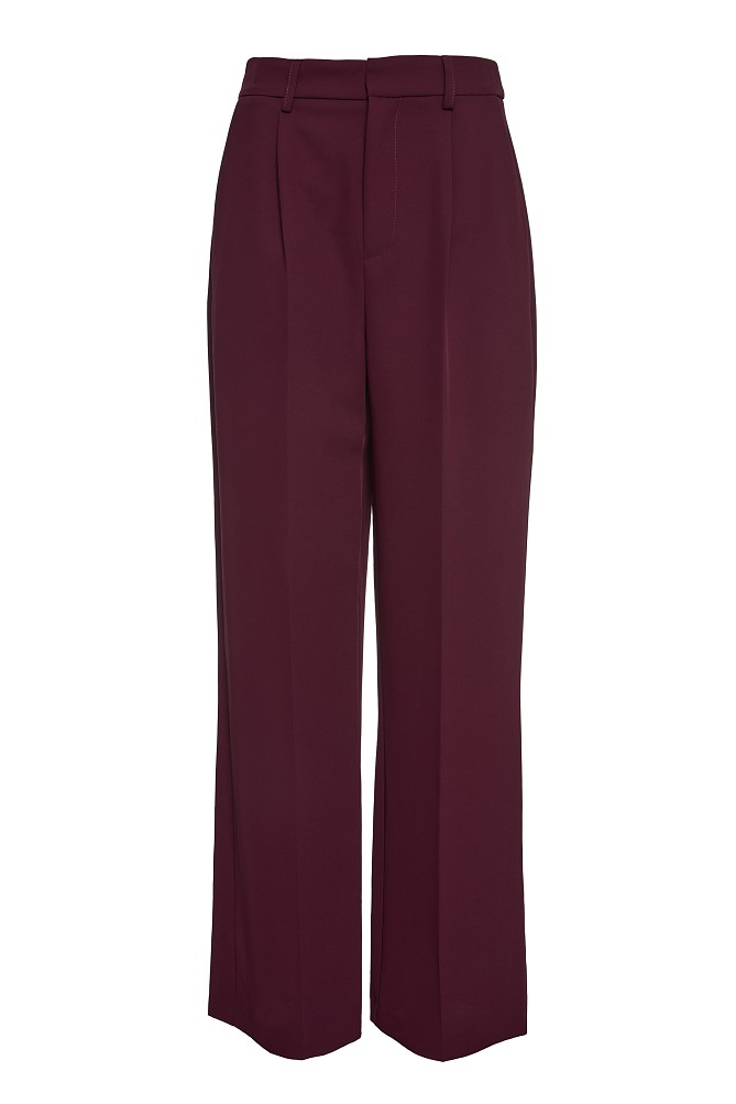 Παντελόνι με πιέτα