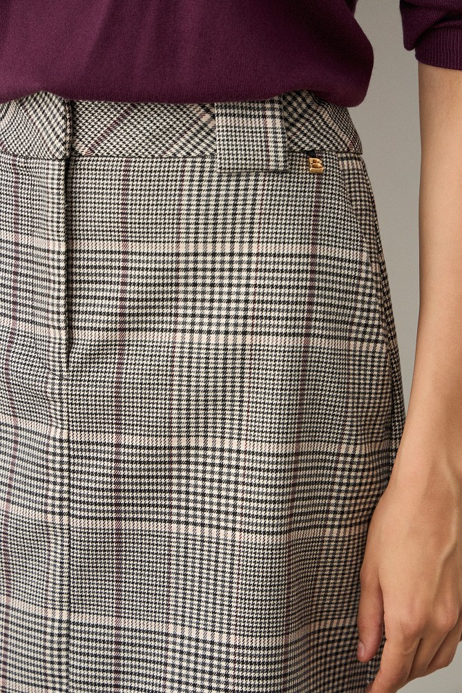 Checkered mini skirt