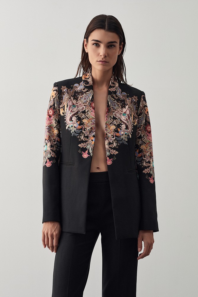 Εμπριμέ σακάκι