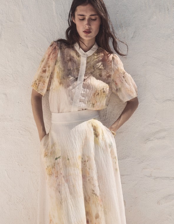 Timeless Floral Occasion Style