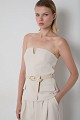 Srapless top with belt